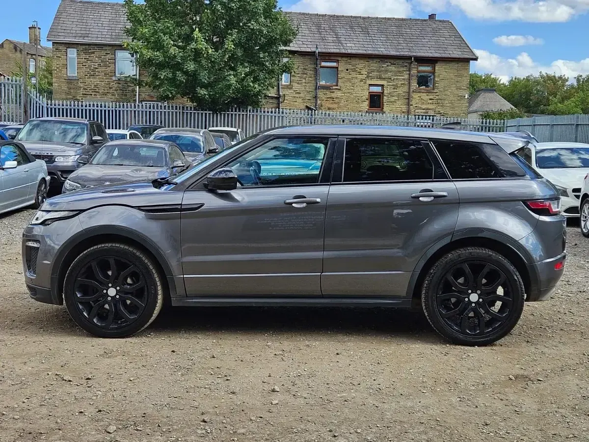 Used Land Rover Range Rover evoque HSE Dynamic 2016 Grey Estate