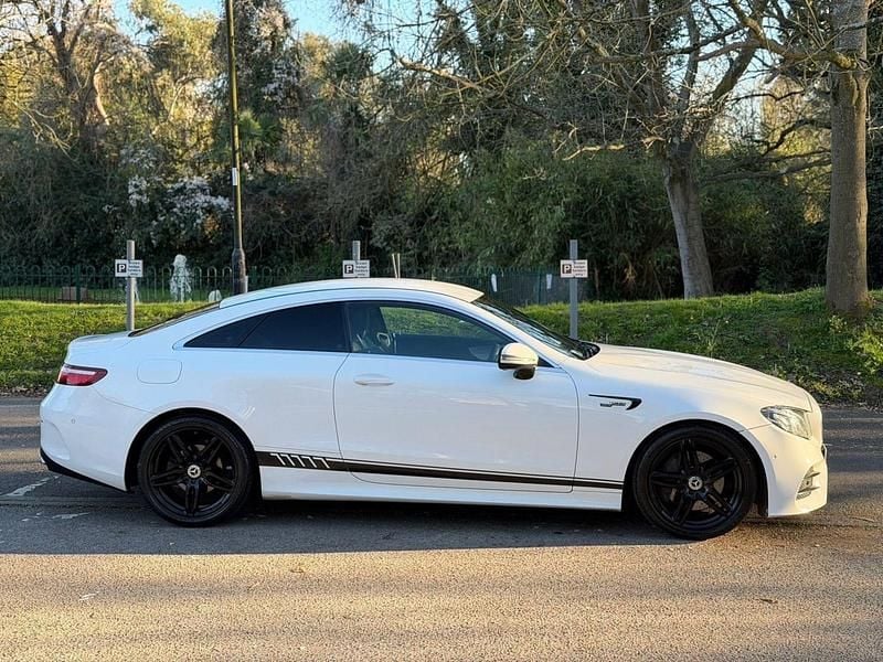 Used Mercedes E220 AMG line 2017 White Coupe