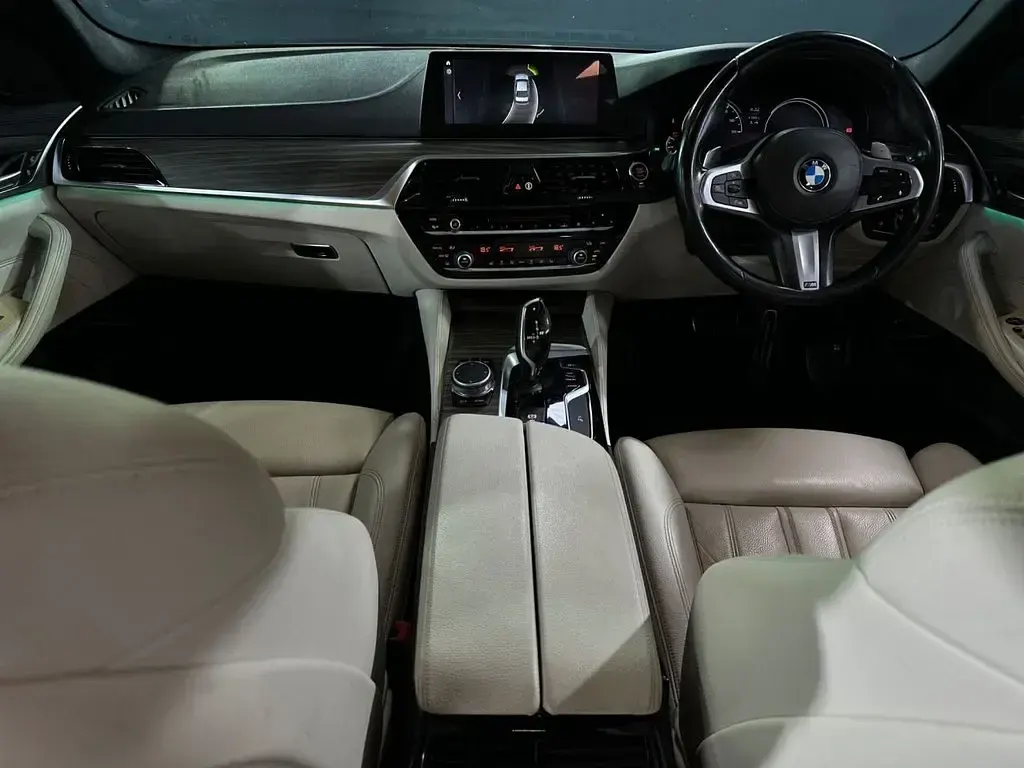Used BMW 520 M Sport 190 HP (139 kW) 2018 Grey Sedan