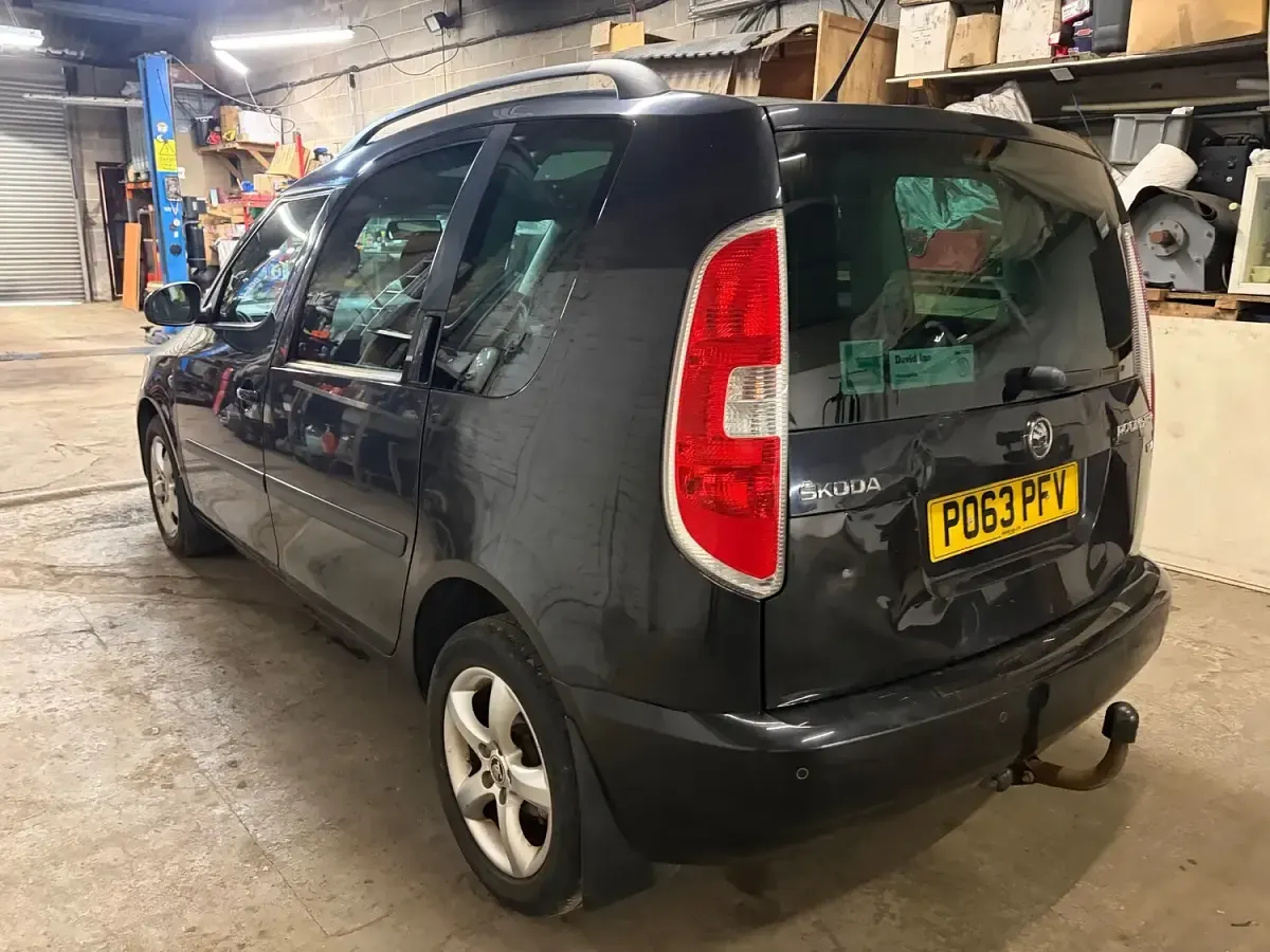 Used Skoda Roomster SE 2013 Black MPV