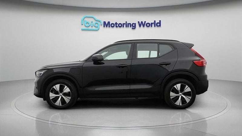 Used Volvo XC40 Plus 211 HP (155 kW) 2022 Black SUV