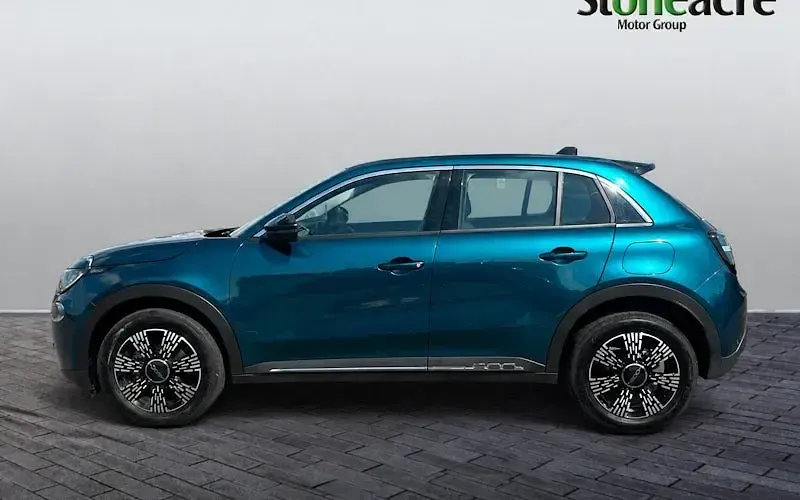 Used Fiat 600 101 HP (74 kW) 2025 Green SUV