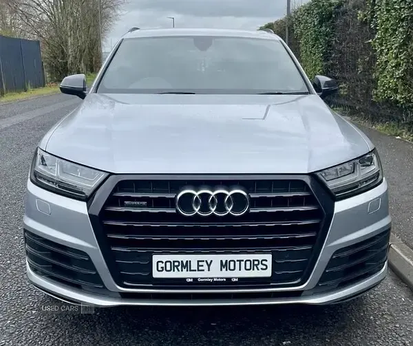 Used Audi Q7 S-Line 286 HP (210 kW) 2019 Silver SUV