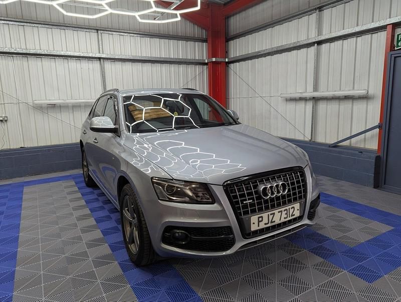 Silver Used 2009 Audi Q5 S-Line SUV | £5,850 (Fair price) - Image 1/4