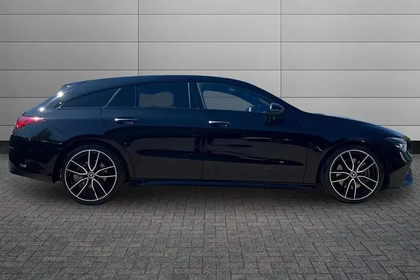 Used Mercedes CLA200 Shooting Brake AMG Line Premium 175 HP (128 kW) 2025 Cosmos black Estate