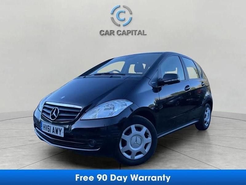Used Mercedes A160 Classic 95 HP (69 kW) 2011 Black Hatchback