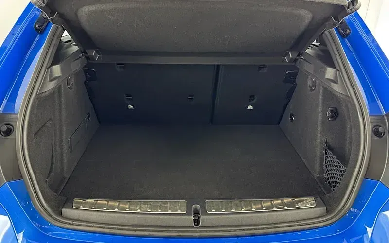 Used BMW 118 M Sport 140 HP (102 kW) 2020 Blue Hatchback