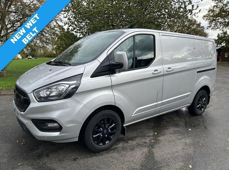 Used Ford Transit Custom Limited 130 HP (95 kW) 2020 Silver Van