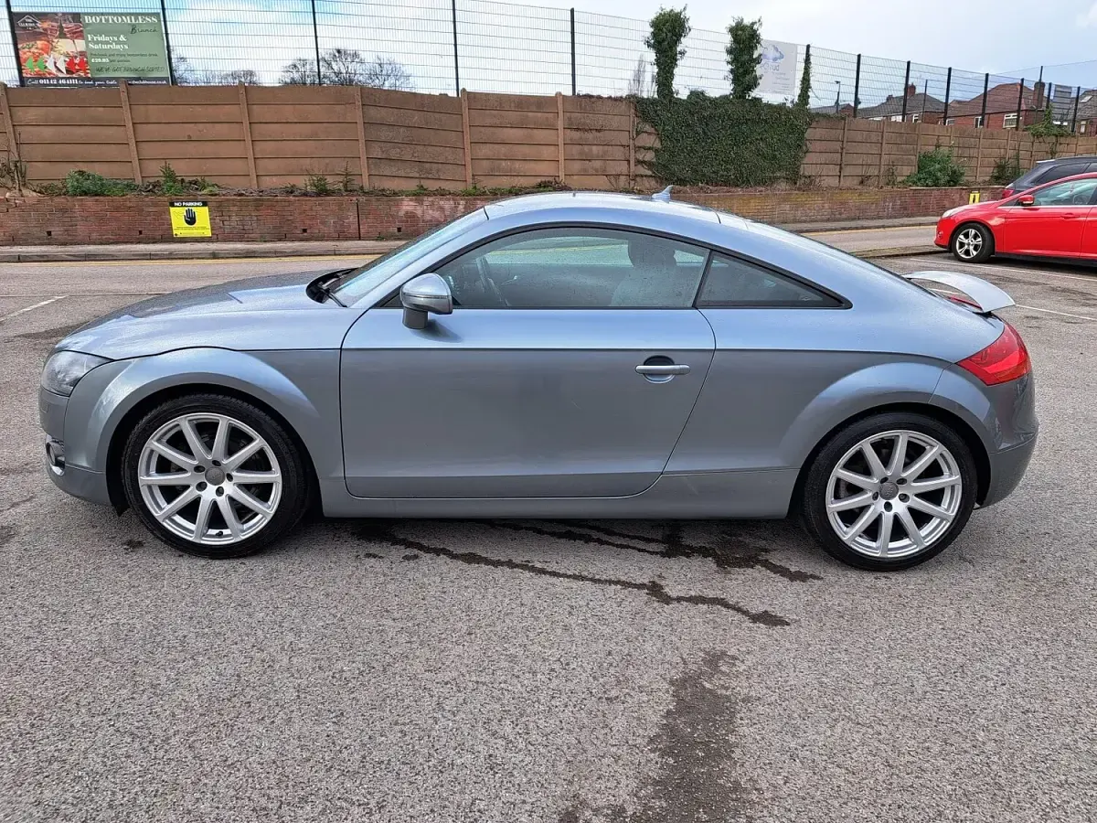 Used Audi TT 170 HP (125 kW) 2008 Grey Coupe