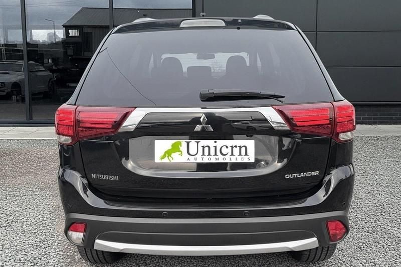 Used Mitsubishi Outlander 147 HP (108 kW) 2018 Black SUV
