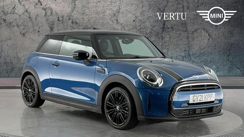 Blue Used 2021 Mini Cooper Exclusive Hatchback | £17,996 (Fair price) - Image 1/4