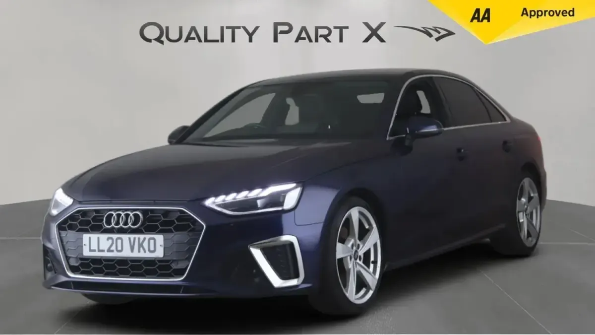 Używany Audi A4 S-Line 163 KM (119 kW) 2020 Niebieski Sedan/Limuzyna