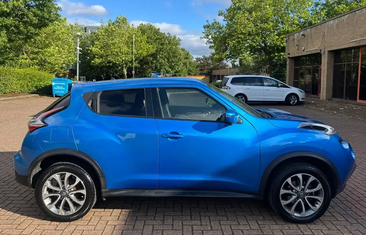Used Nissan Juke Tekna 112 HP (82 kW) 2019 Blue SUV