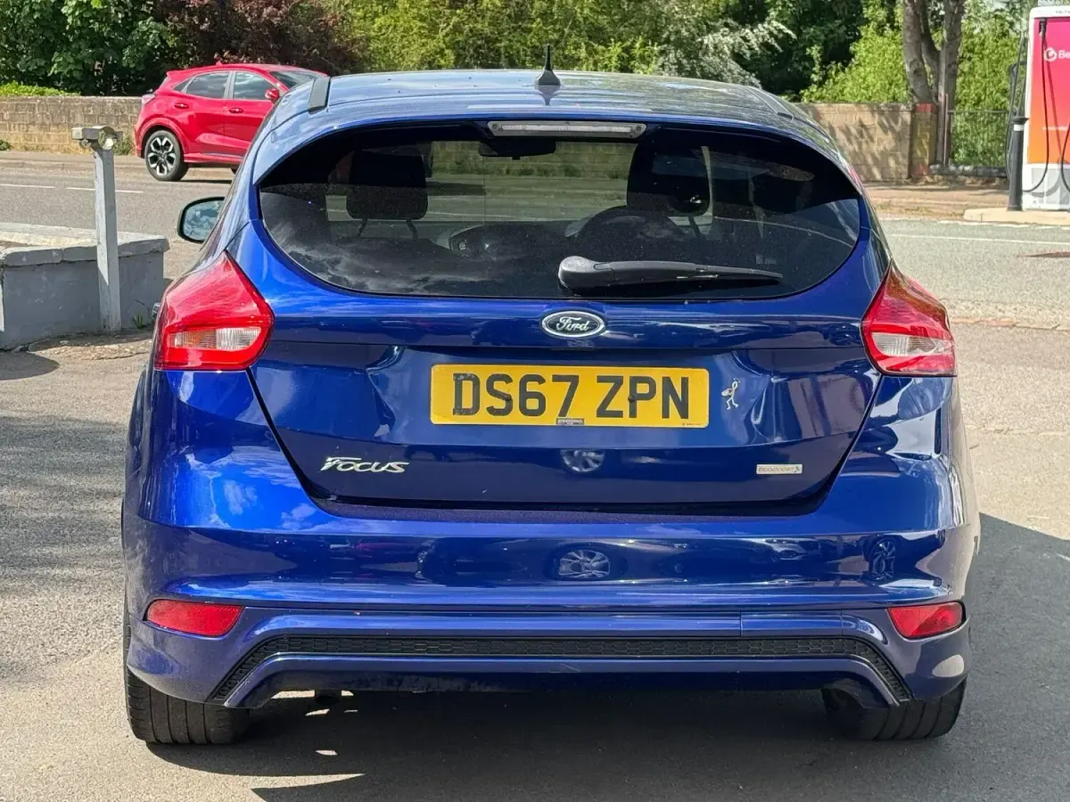 Used Ford Focus ST-Line 2017 Blue Hatchback
