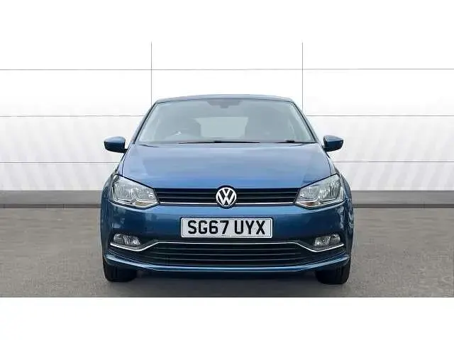 Used VW Polo Edition 90 HP (66 kW) 2017 Blue Hatchback