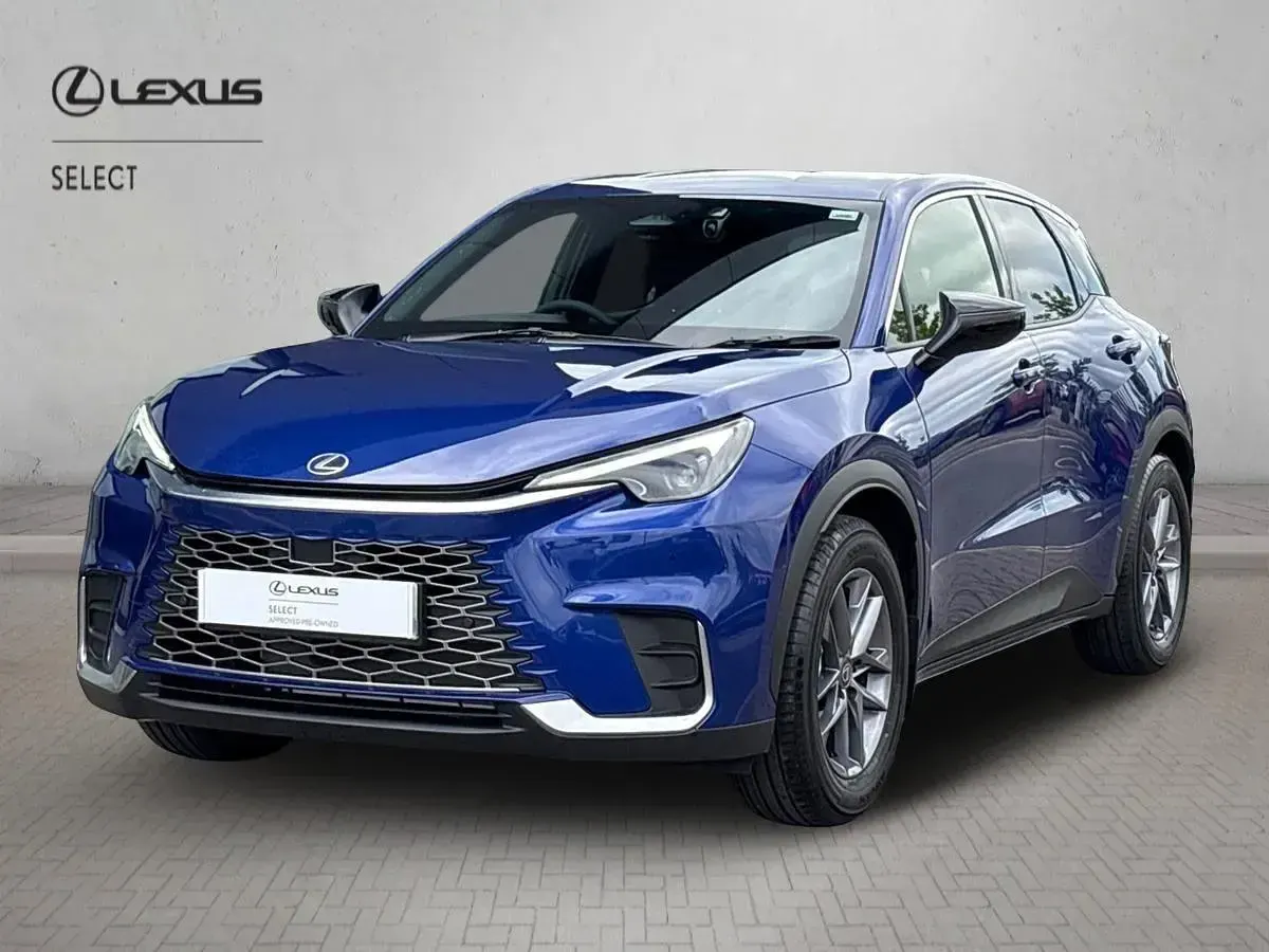 Used Lexus LBX 136 HP (100 kW) 2026 Blue SUV