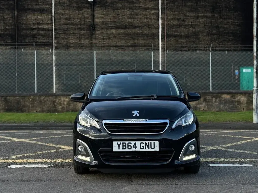 Used Peugeot 108 Allure 82 HP (60 kW) 2014 Black Hatchback