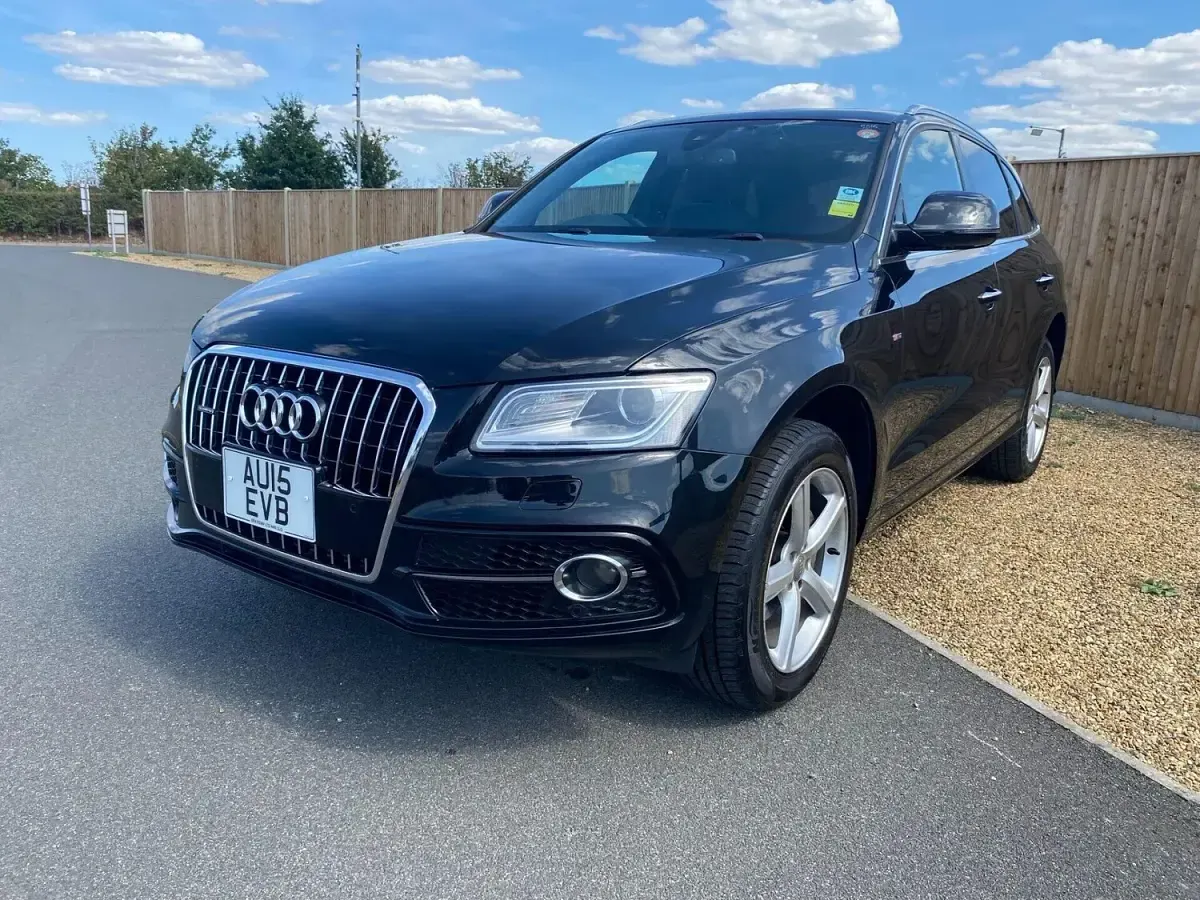 Used Audi Q5 S-line plus 2015 Black SUV