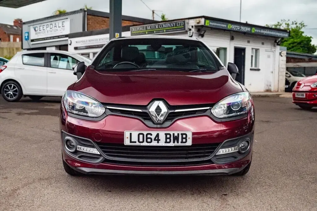 Used Renault Mégane Cabriolet Dynamique 2014 Red Cabriolet