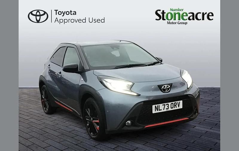 Used Toyota Aygo X 72 HP (52 kW) 2023 Grey SUV
