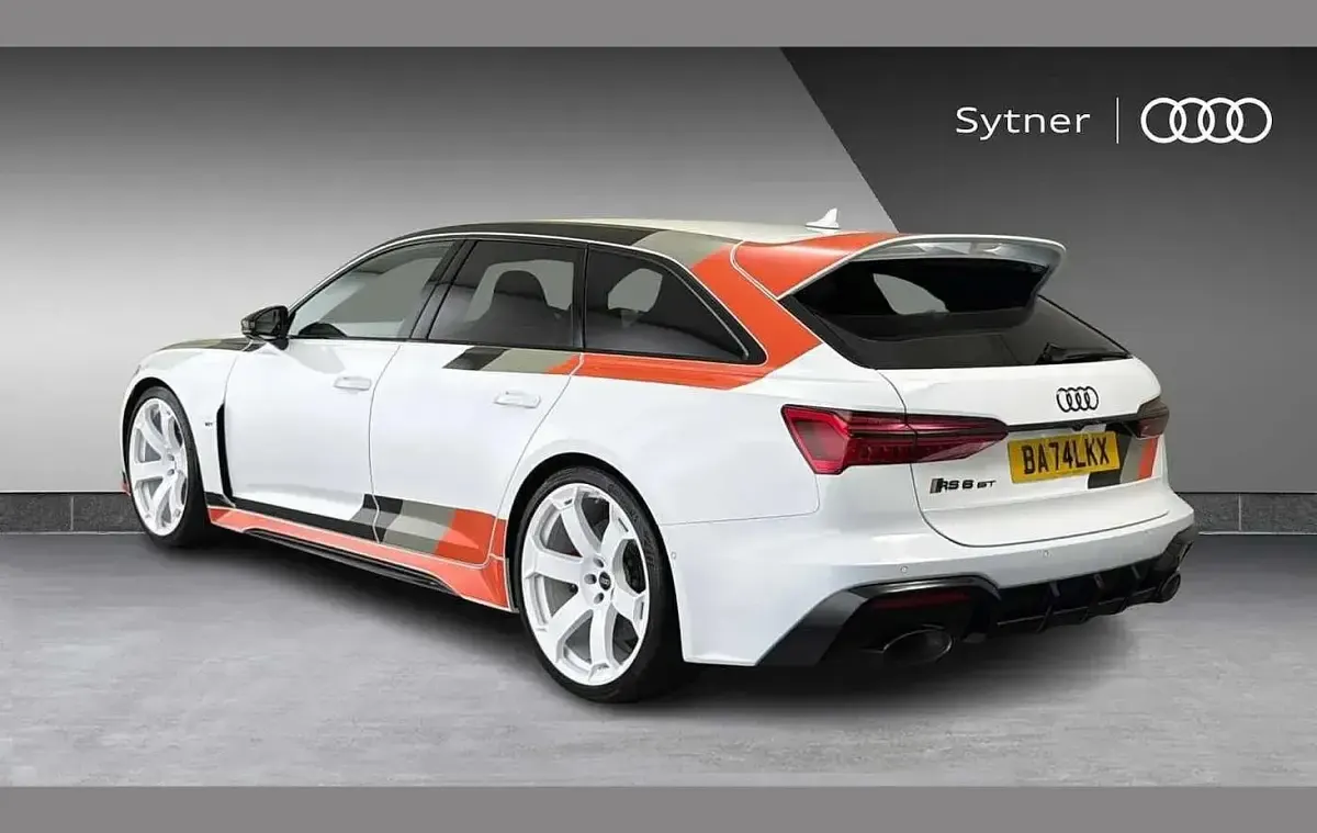 Used Audi RS6 Design 620 HP (456 kW) 2024 White Estate