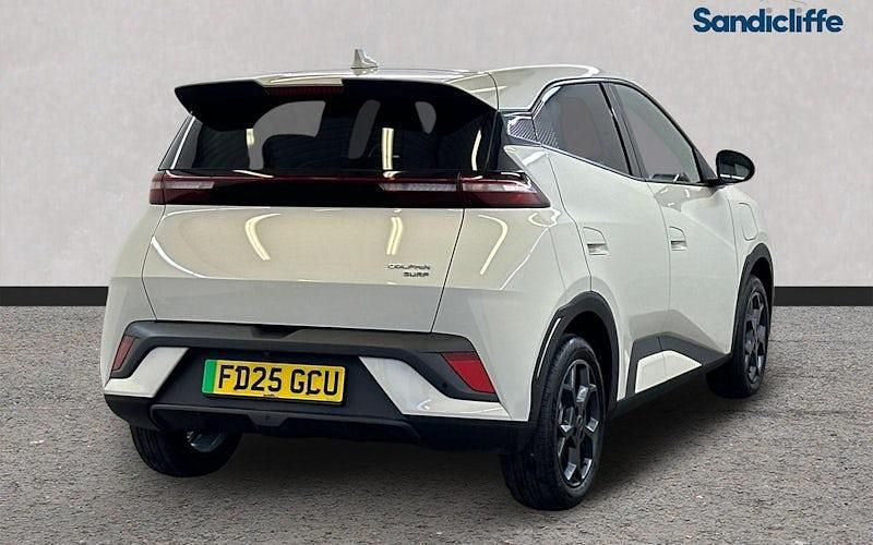 Used BYD Dolphin Surf Comfort 114 kW (156 HP) 2025 Metallic  apricity white Hatchback