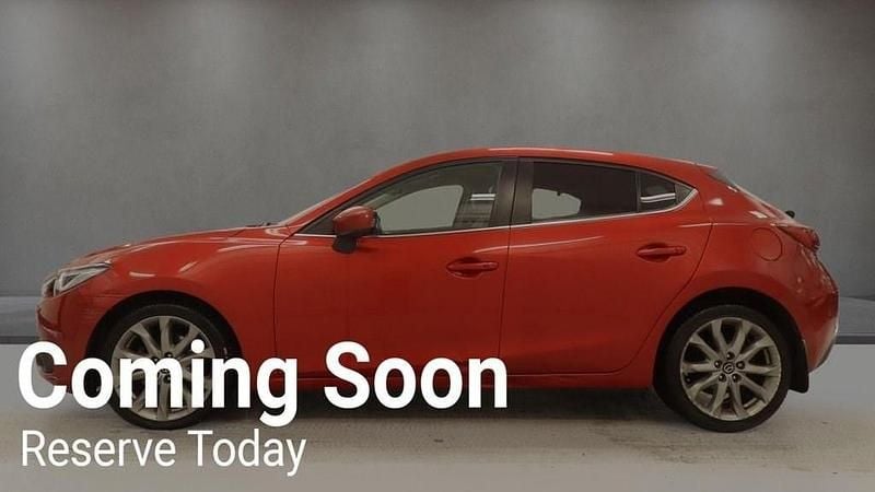Usado Mazda 3 Inclusive 150 HP (110 kW) 2015 Vermelho Citadino