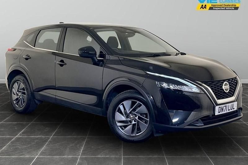 Black Used 2021 Nissan Qashqai Acenta Premium SUV | £14,695 (Good price) - Image 1/1