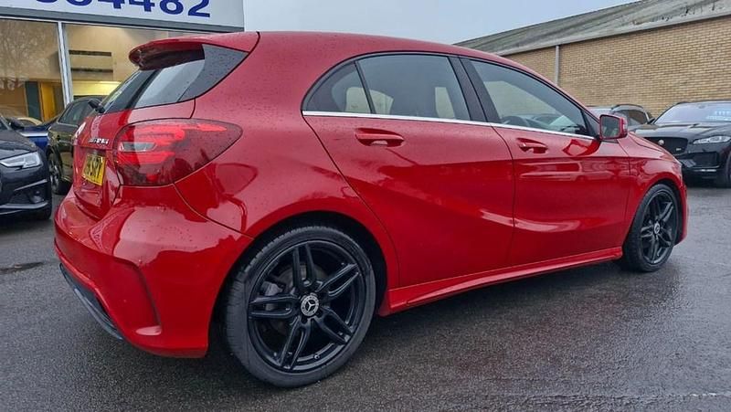Used Mercedes A180 AMG line 2016 Red Hatchback