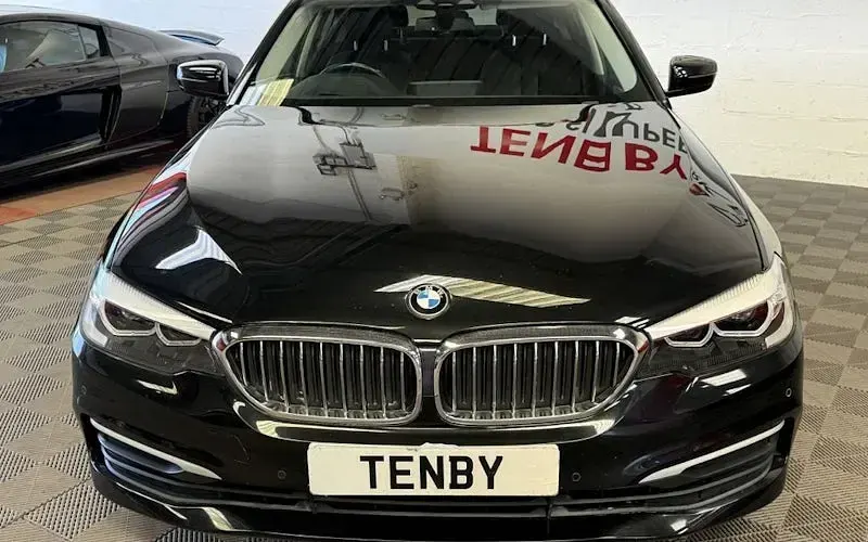 Used BMW 520 Shadowline 190 HP (139 kW) 2018 Black Sedan