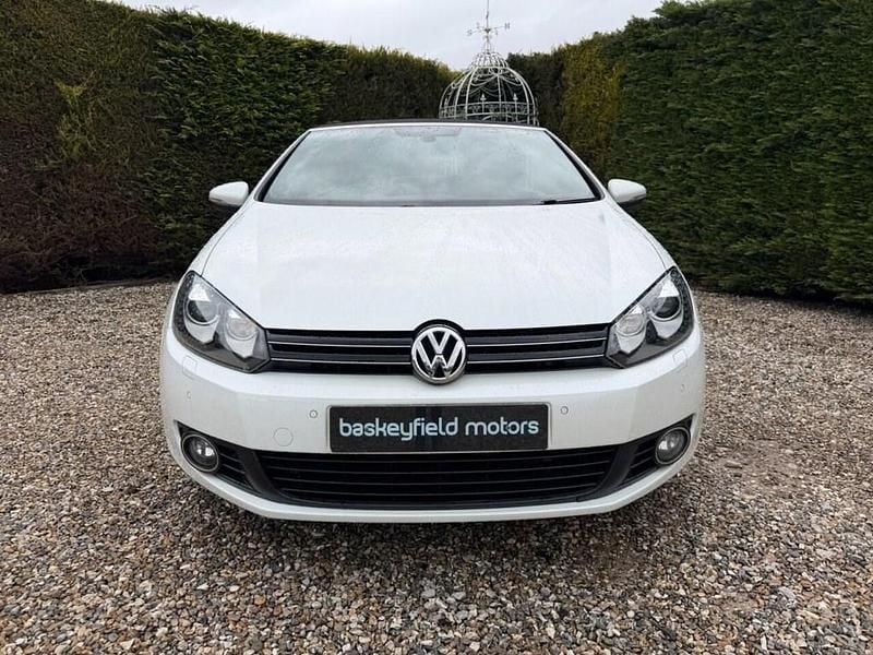 Used VW Golf Cabriolet GT 140 HP (102 kW) 2014 White Cabriolet