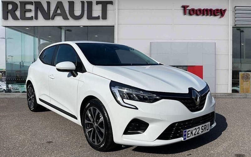 Used 2021 Renault Clio V Iconic Hatchback | £12,690 (Fair price) - Image 1/4