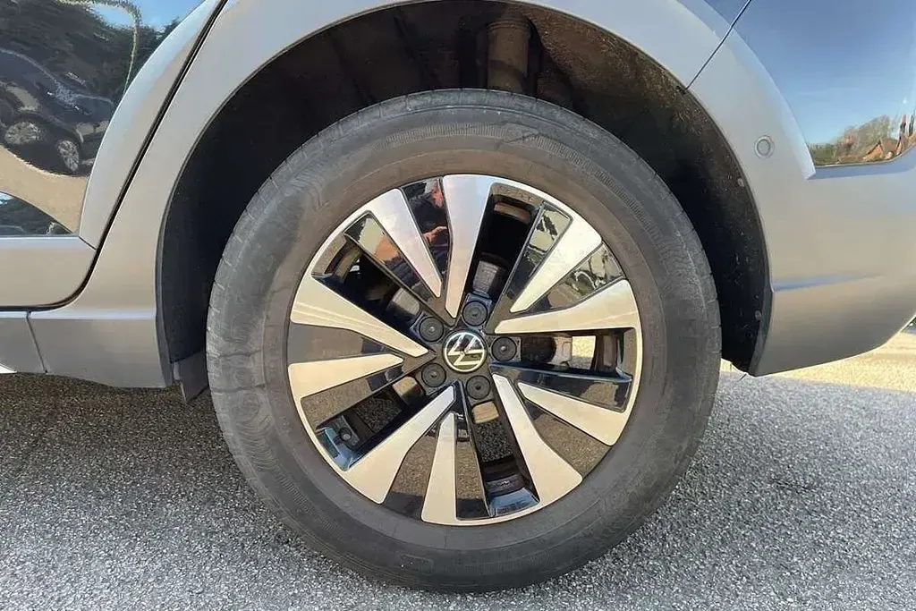 Usado VW Taigo Life 110 HP (80 kW) 2022 Preto SUV