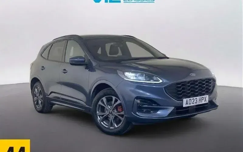 Używany Ford Kuga ST-Line 225 KM (165 kW) 2023 SUV