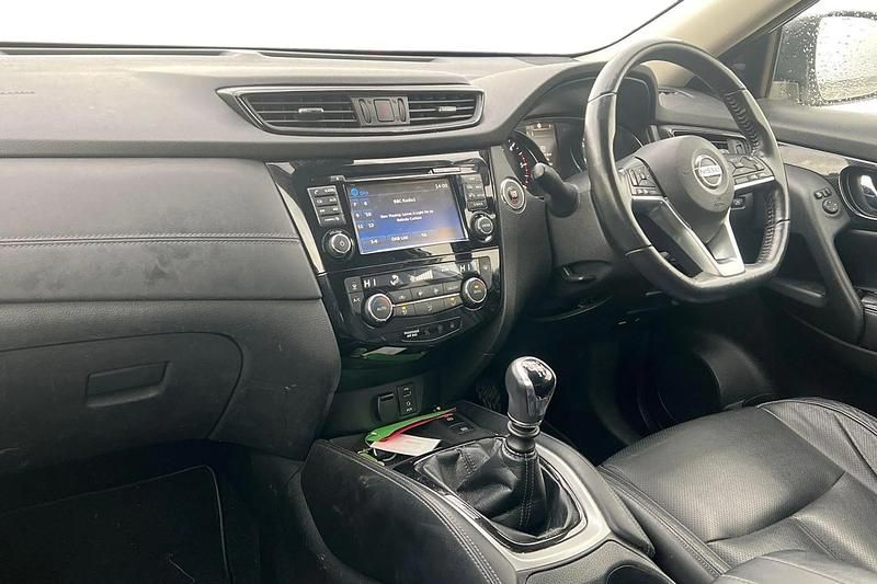 Used Nissan X-Trail Tekna 150 HP (110 kW) 2020 White SUV