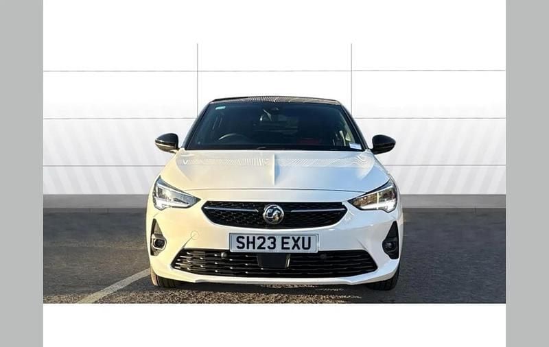 Used Vauxhall Corsa 100 HP (73 kW) 2023 White Hatchback