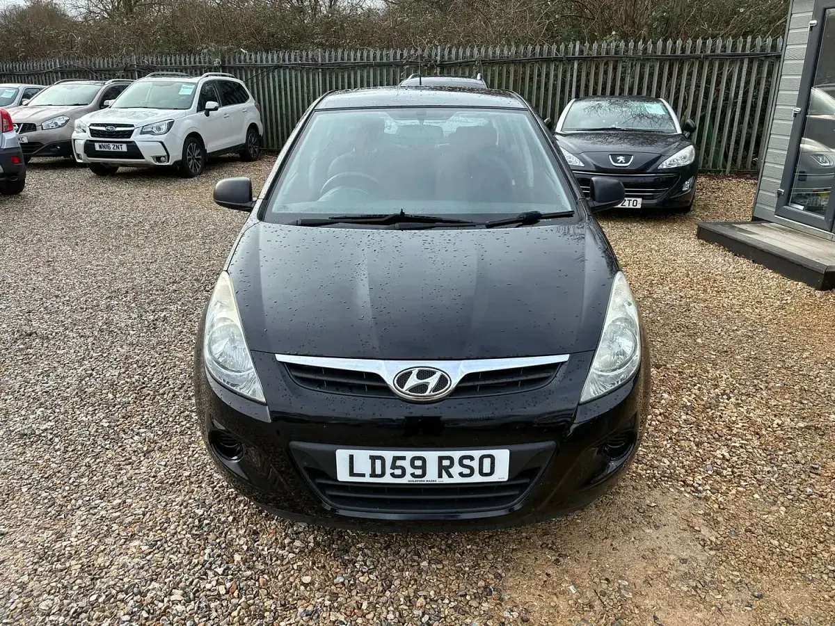 Used Hyundai i20 Classic 78 HP (57 kW) 2009 Black Hatchback