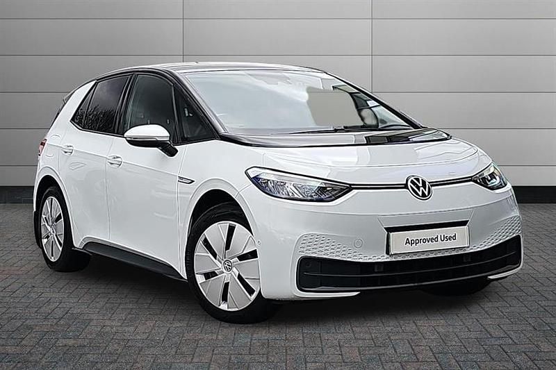 Used VW ID.3 Pro Performance 150 kW (204 HP) 2023 White Hatchback