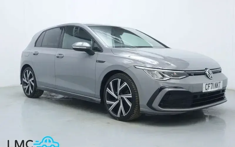 Usado VW Golf VIII R-line 150 HP (110 kW) 2023 Citadino