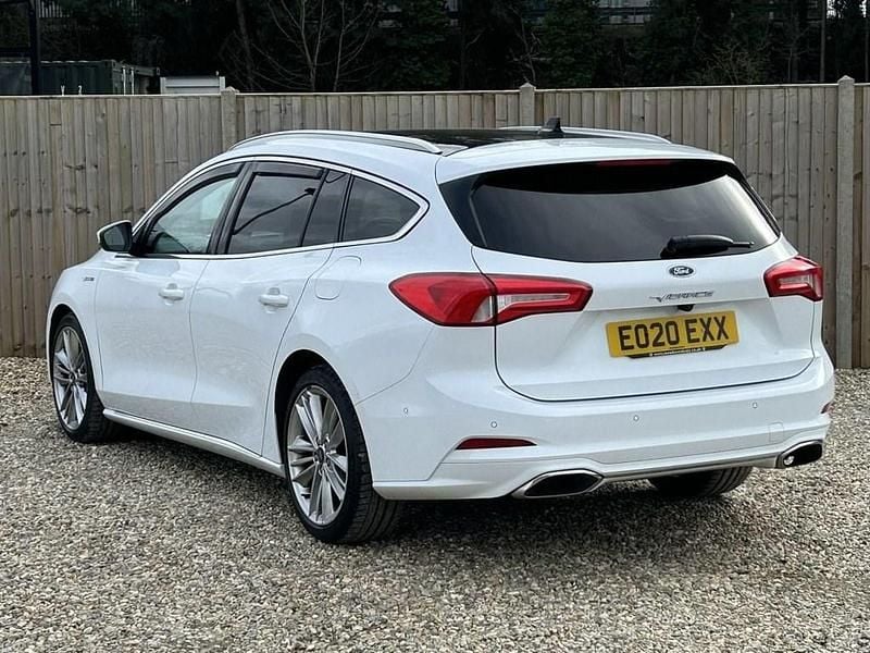 Used Ford Focus Vignale 120 HP (88 kW) 2020 White Estate