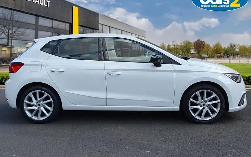Used Seat Ibiza FR 110 HP (80 kW) 2023 White Hatchback