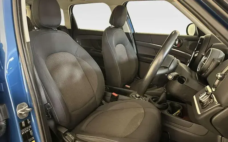 Used Mini Cooper S Countryman Classic 224 HP (164 kW) 2019 Blue SUV