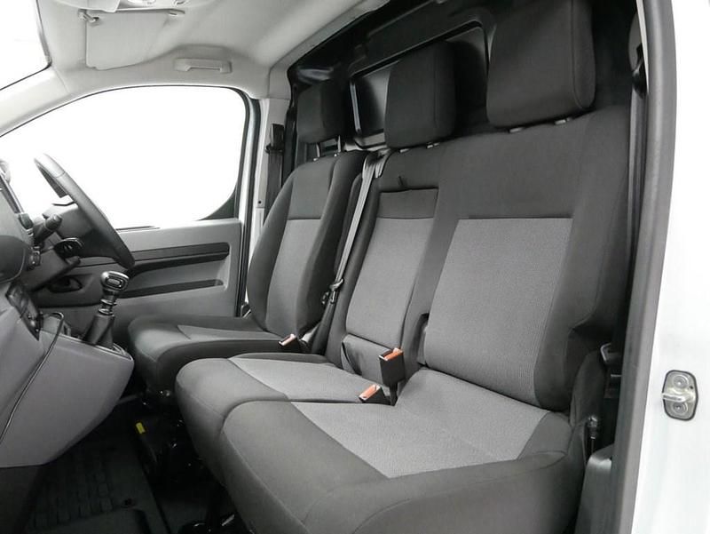 Used Peugeot Expert Premium 145 HP (106 kW) 2022 White Van