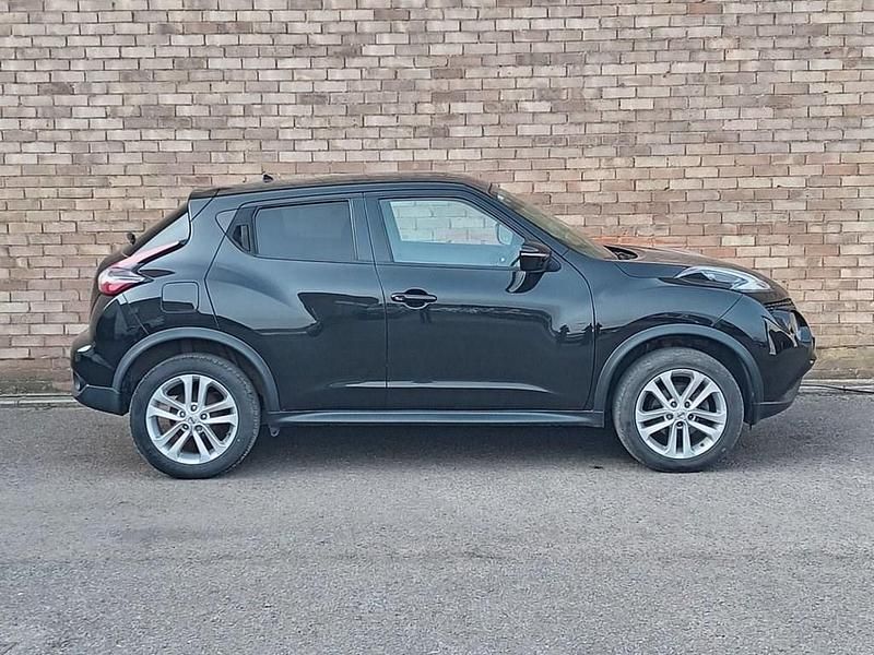 Used Nissan Juke N-Connecta 115 HP (84 kW) 2018 Black SUV