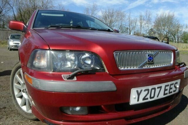 Used 2001 Volvo S40 Sedan | £800 - Image 1/4