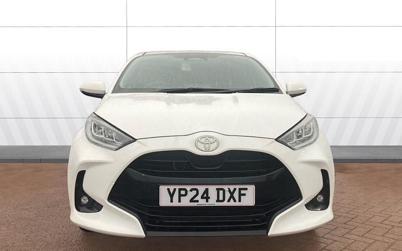 Used Toyota Yaris Hybrid Design 116 HP (85 kW) 2026 Hatchback