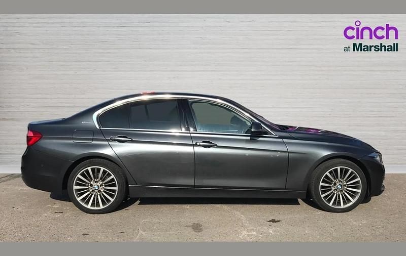 Used BMW 330e Luxury Line 252 HP (185 kW) 2016 Grey Sedan