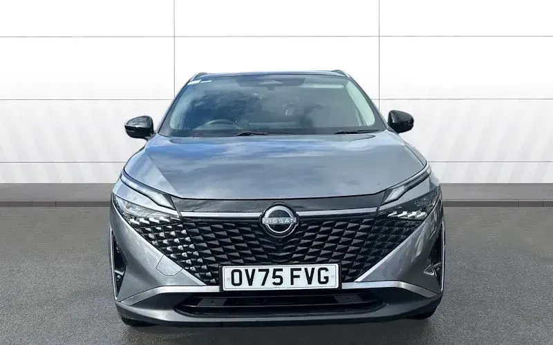 Used Nissan Qashqai N-Connecta 205 HP (150 kW) 2025 Grey SUV