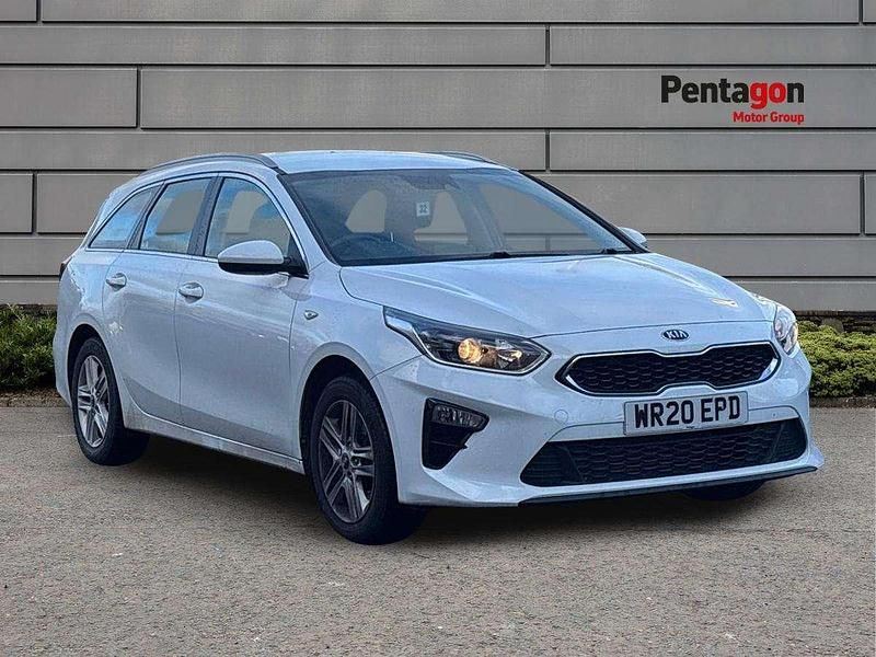 White Used 2020 Kia Ceed Hatchback | £12,500 (Fair price) - Image 1/4