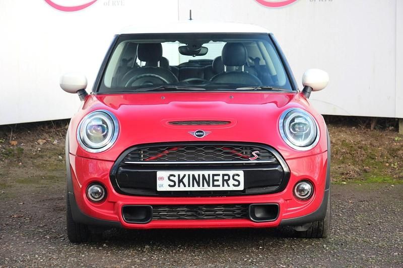 Used Mini Cooper S Exclusive 2020 Red Hatchback